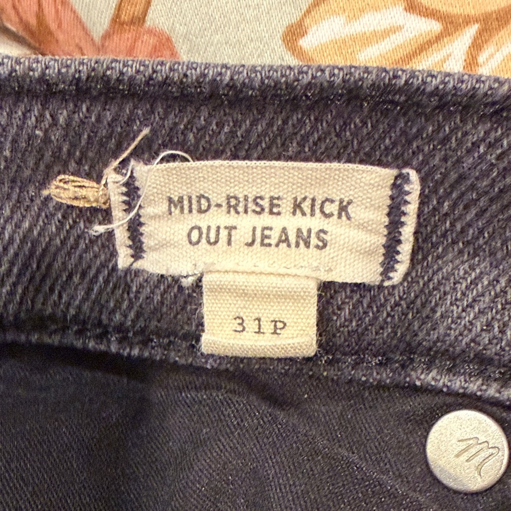 Madewell Midrise Kick Out Jeans - Picture 5 of 5